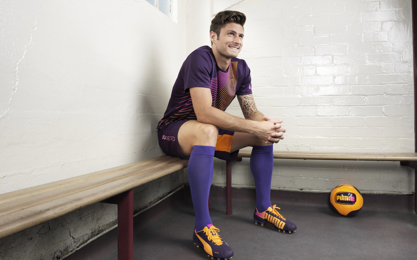 开云-武磊双响打破中超单赛季进球纪录