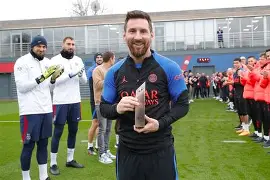 开云app在线下载-梅西连过数人进球集锦