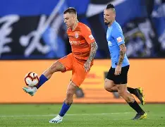 开云app在线下载-张翰参加